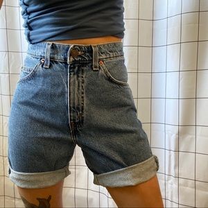 Vintage Levi shorts!